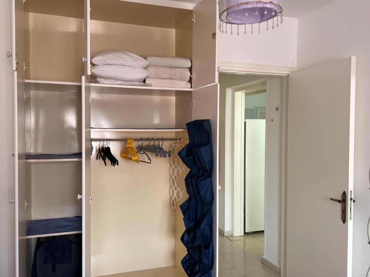 Taniandres Apartments パラリムニ エクステリア 写真