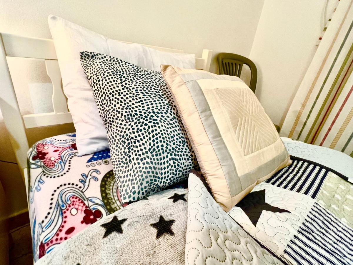 Taniandres Apartments パラリムニ エクステリア 写真