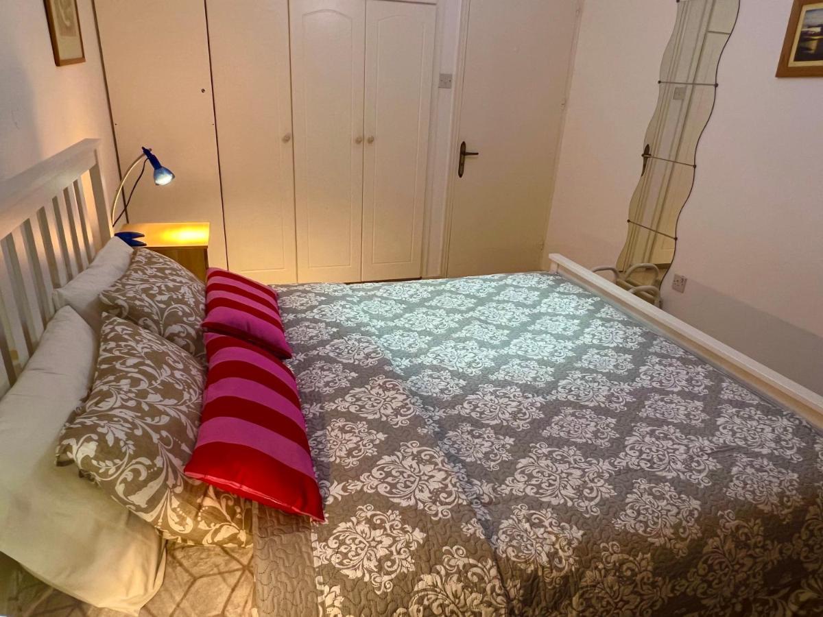 Taniandres Apartments パラリムニ エクステリア 写真